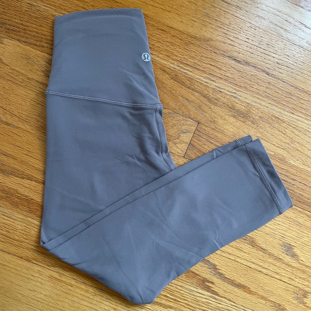 Lululemon Align Cropped Leggings 21 inch Size 2